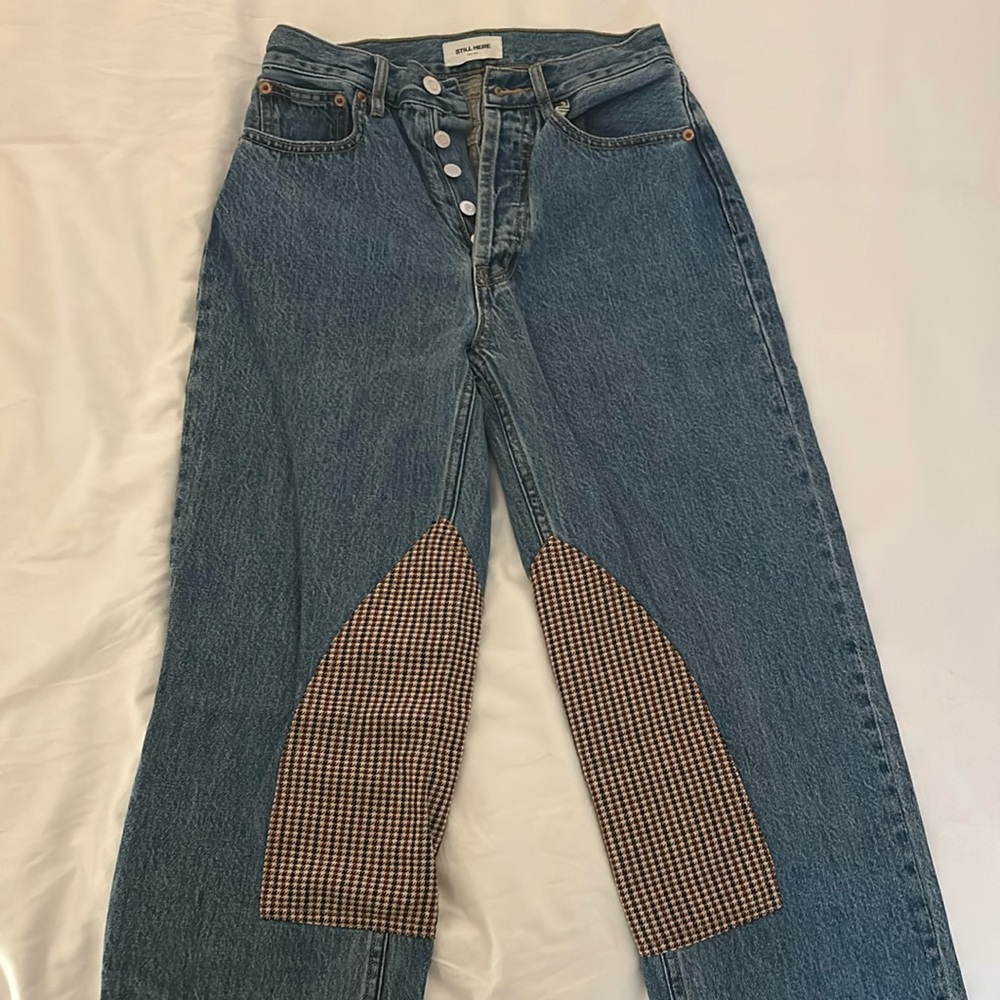 still here jeans
